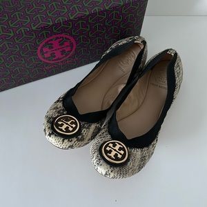 Tory Burch Caroline snakeskin flat size 6